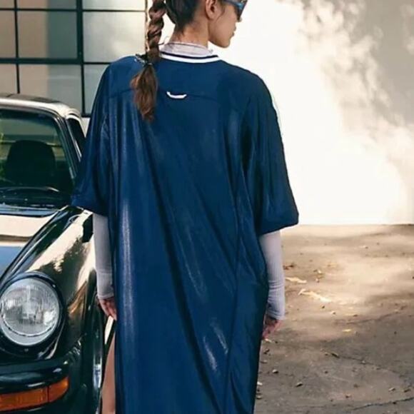 🆕FP Movement Tee Shirt Maxi Dress HAPPY CAMPER  SZ S NWT - Picture 2 of 9